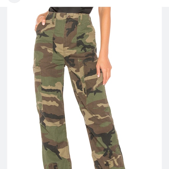 Nike Pants & Jumpsuits Revolve Nike Sb Cargo Pants Camoflauge